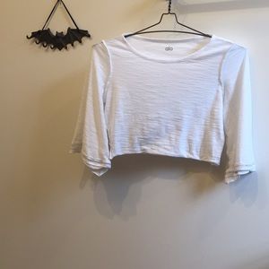 ALO Yoga Tops - alo Crop Top ALO Yoga Tops - alo Crop Top